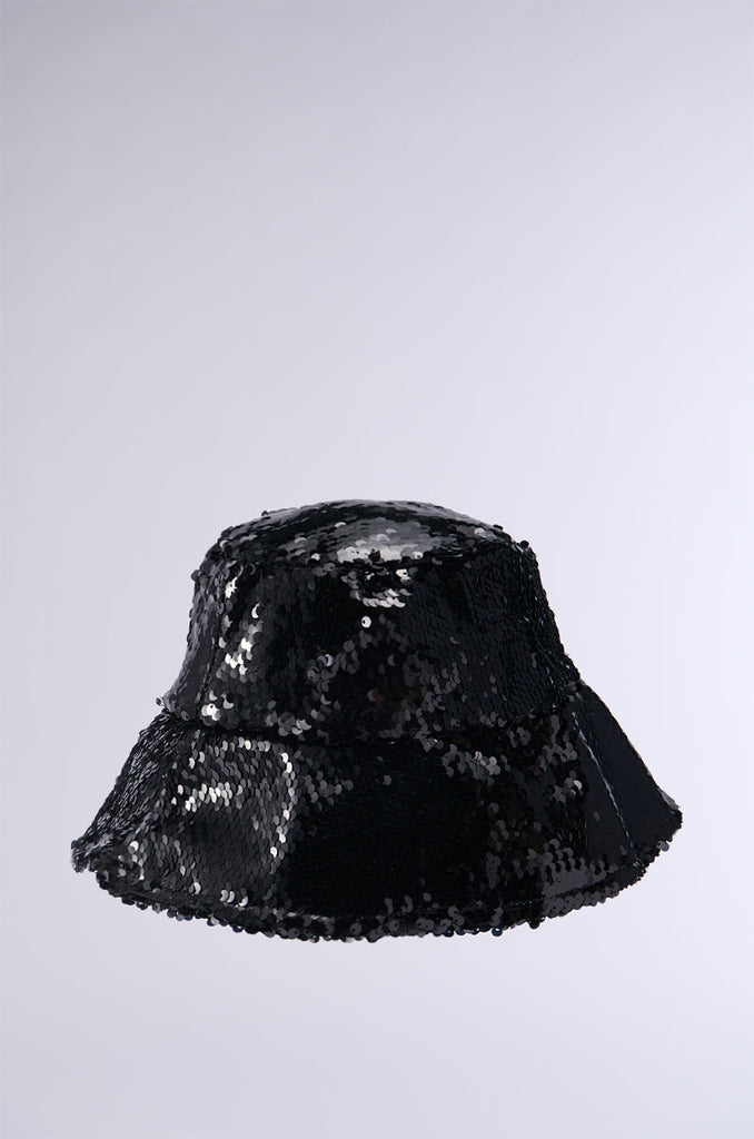 TIME TO SHINE SEQUIN BUCKET HAT IN BLACK