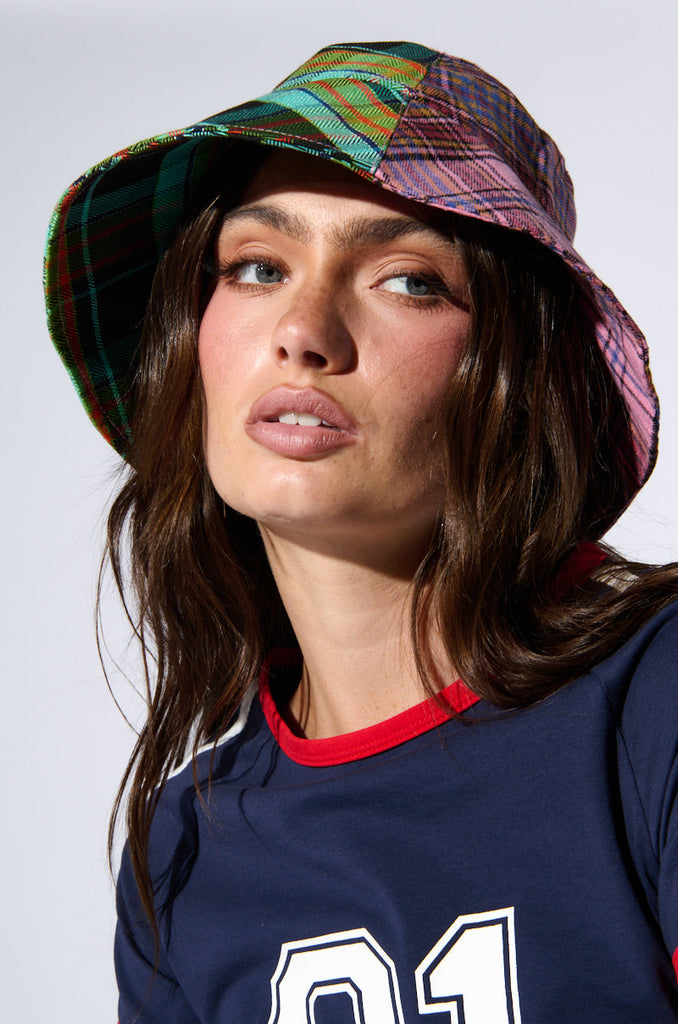 MIXED PRINTS PLAID BUCKET HAT