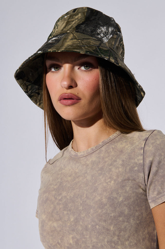 LACE ME UP CAMO BUCKET HAT