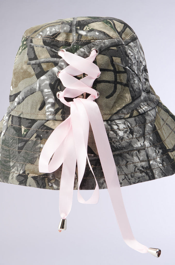 LACE ME UP CAMO BUCKET HAT