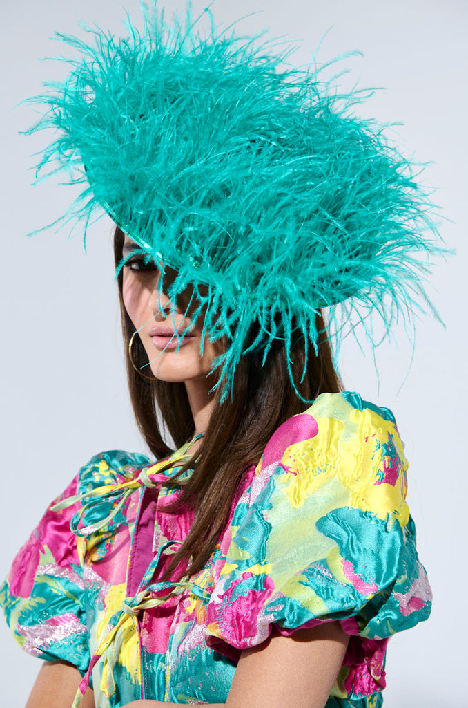 ULTIMATE VIBES OSTRICH FEATHER HAT