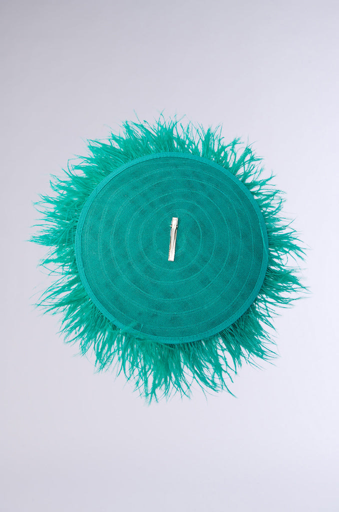 ULTIMATE VIBES OSTRICH FEATHER HAT