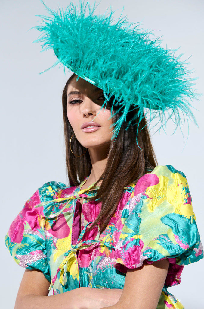 ULTIMATE VIBES OSTRICH FEATHER HAT