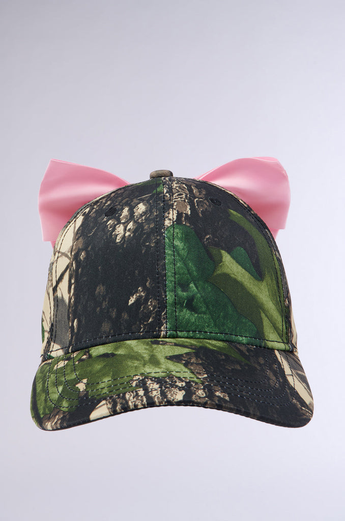 IM LITERALLY OUTSIDE BOW SNAPBACK