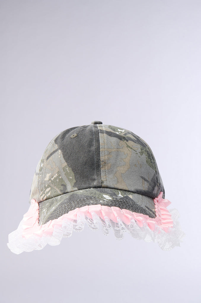 GIRLY VIBES CAMO HAT