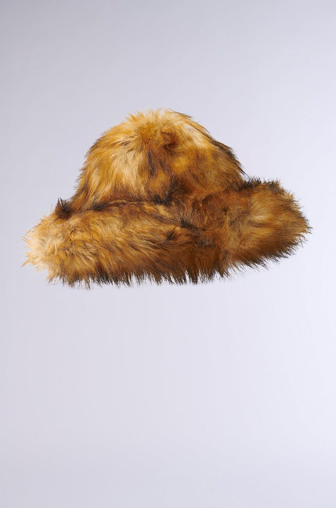 GRACELLE OVERSIZED FAUX FUR BUCKET HAT IN BROWN