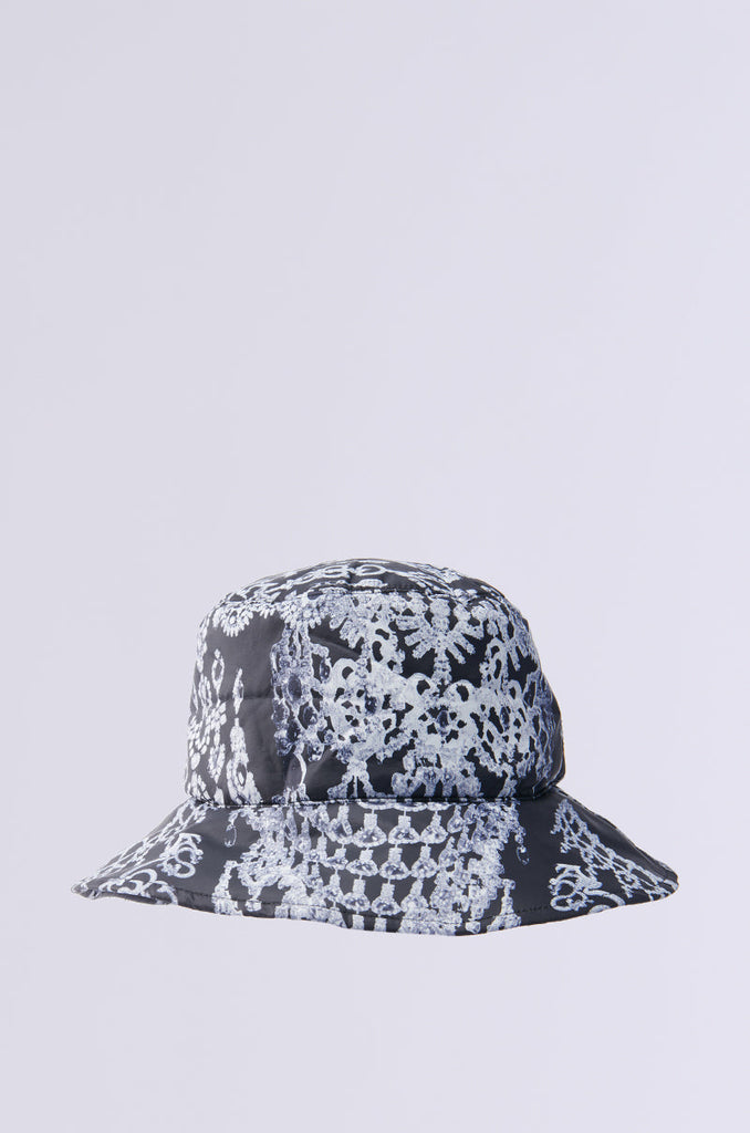 UNDER THE LIGHTS PUFFER BUCKET HAT