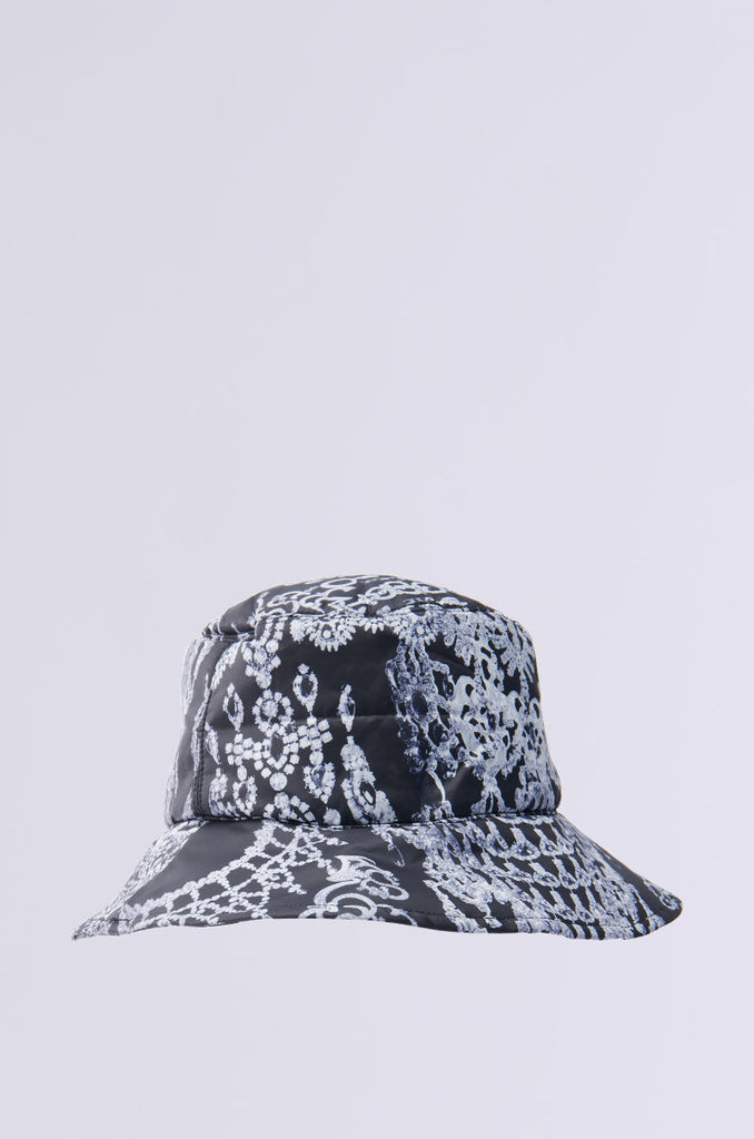 UNDER THE LIGHTS PUFFER BUCKET HAT