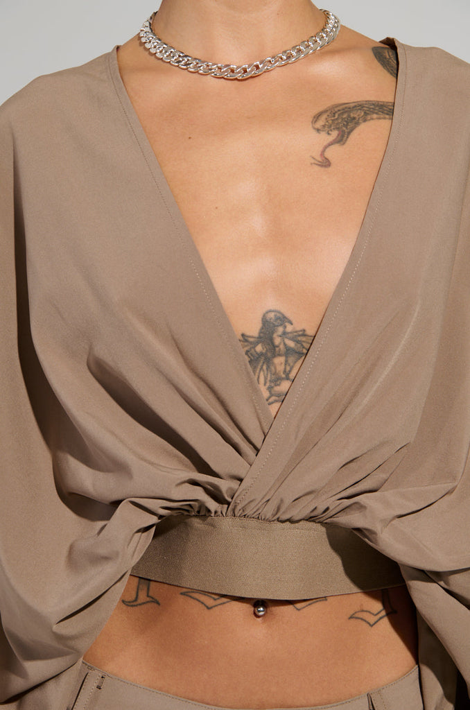 TALK ABOUT ME BLOUSE