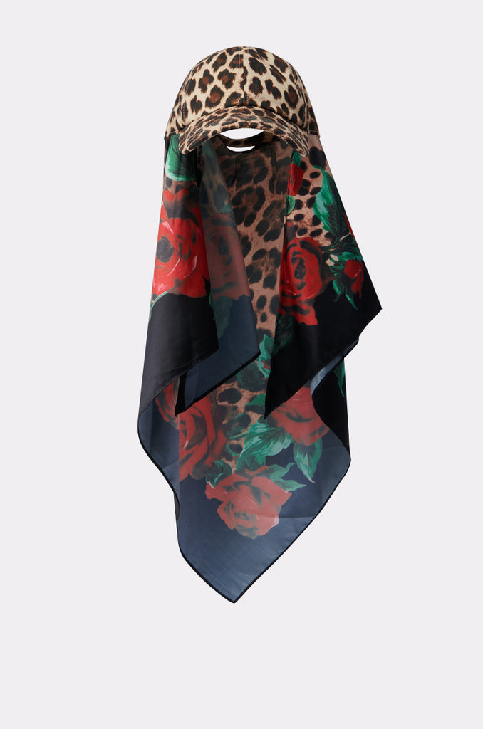 DOLCE LOVE HAT AND SCARF