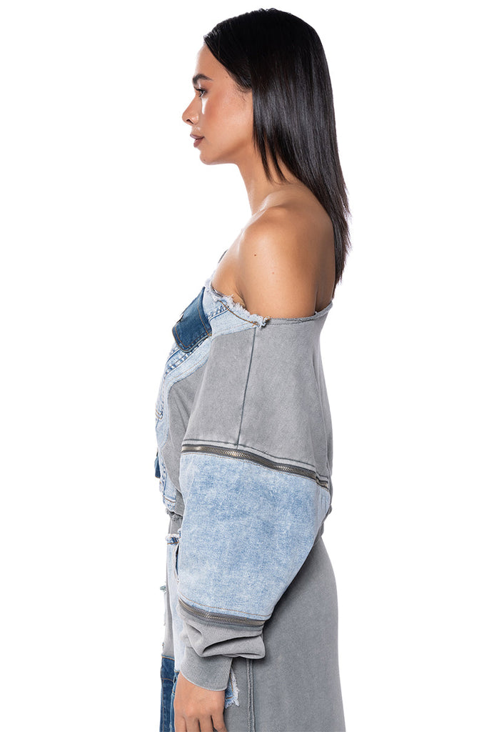 DENIM DREAMS ZIPPER DETAIL SWEATSHIRT