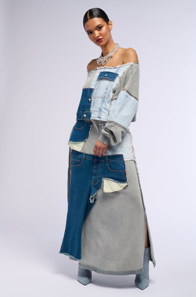 DENIM DREAMS ZIPPER DETAIL SWEATSHIRT