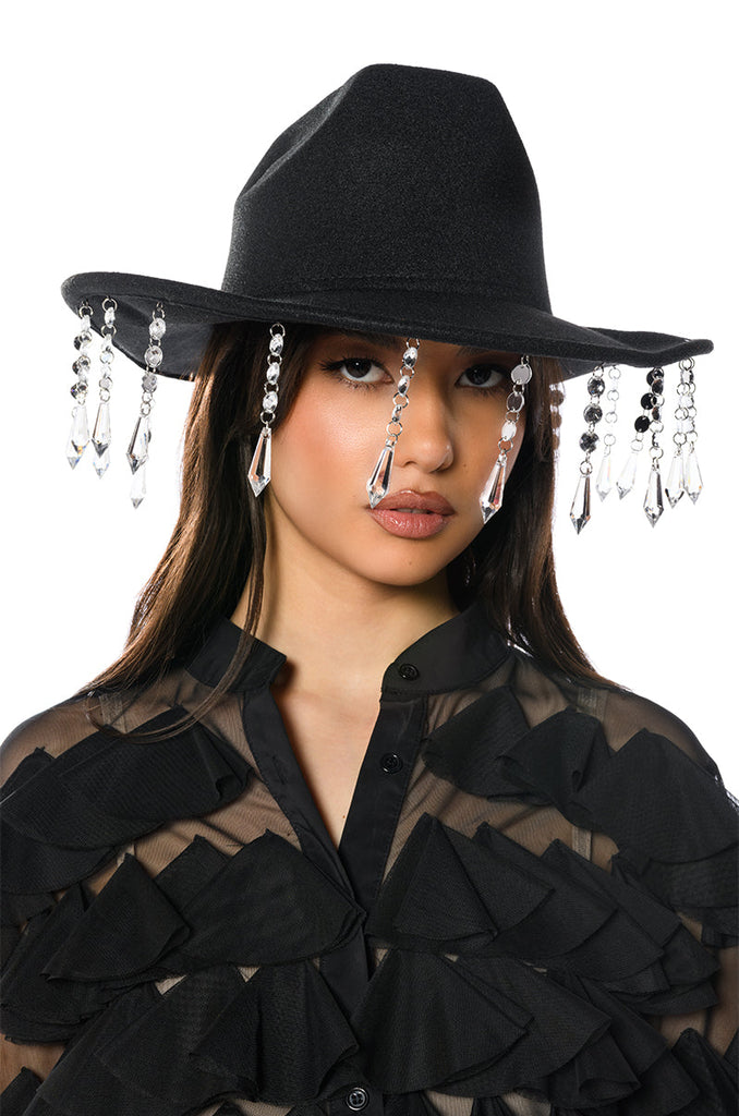 DRIPPY COW GIRL HAT