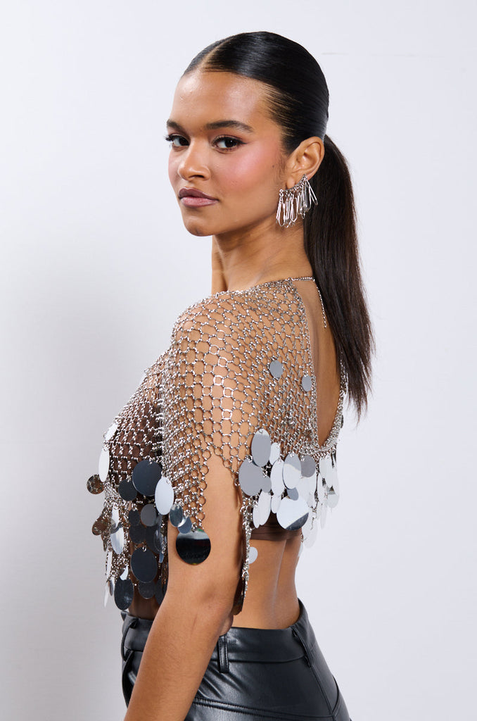 METALLIC SEQUIN CHAIN METAL TOP